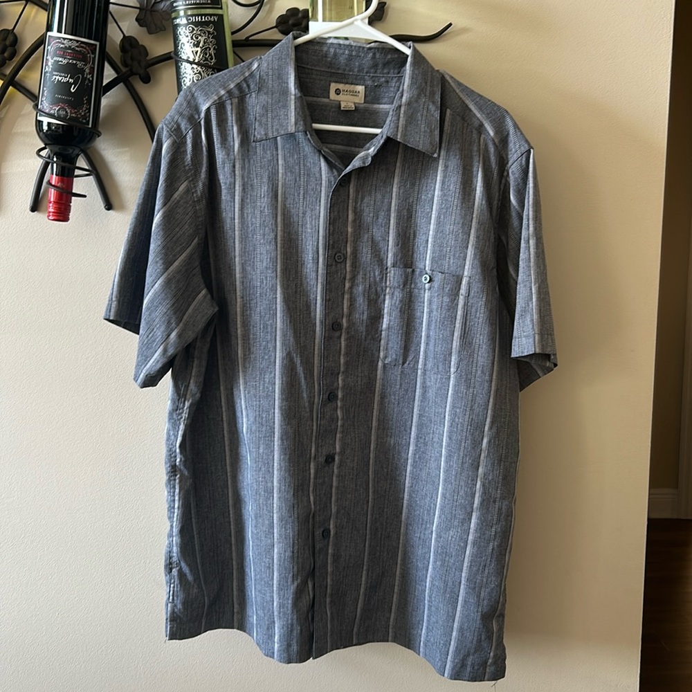 NWOT Men’s Haggar button down shirt L